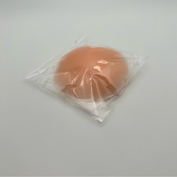 Adhesive Strapless Invisible Push Up Stick on Bras 2 Pair Reusable NEW! B Cup - Picture 10 of 10